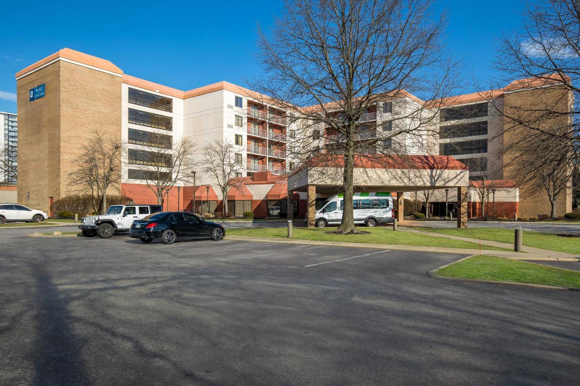 Hotel Rl Cleveland Airport West North Olmsted Exterior foto